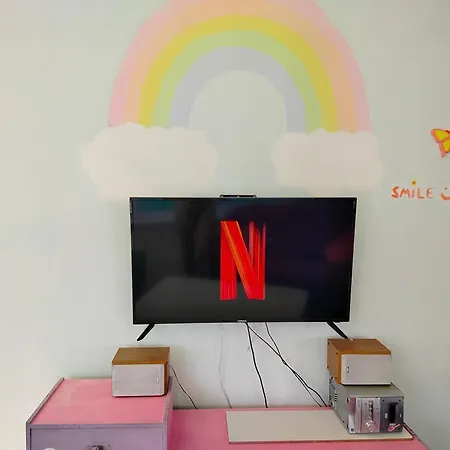 アパート Pink Fairy Paradise Penthouse, 10mins From The *