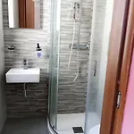 Pink Fairy Paradise Penthouse, 10mins From The アパート
