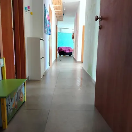 Apartment Pink Fairy Paradise Penthouse, 10mins From The *