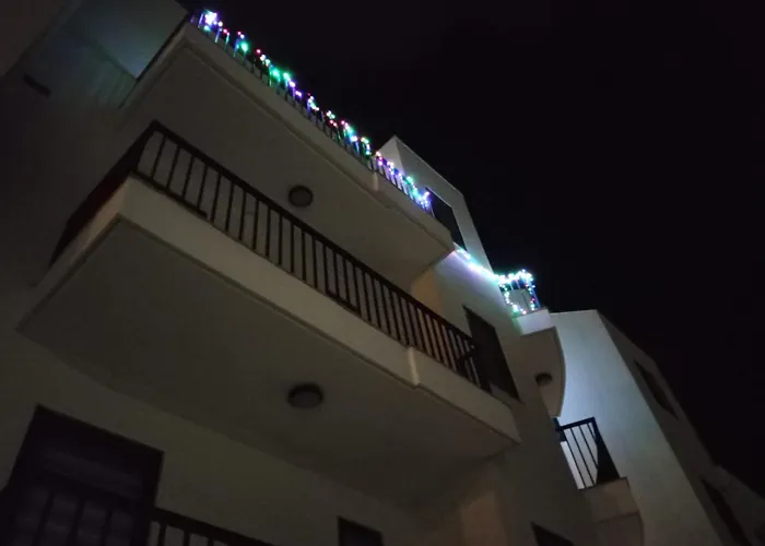 Pink Fairy Paradise Penthouse, 10mins From The * Mellieħa