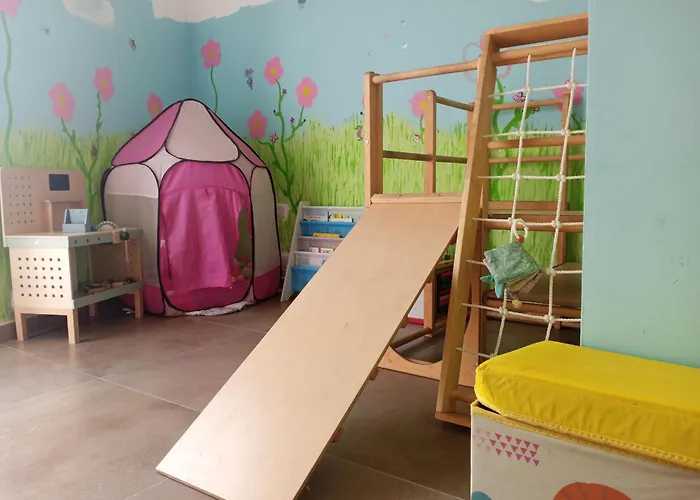 Διαμέρισμα Pink Fairy Paradise Penthouse, 10mins From The Mellieħa