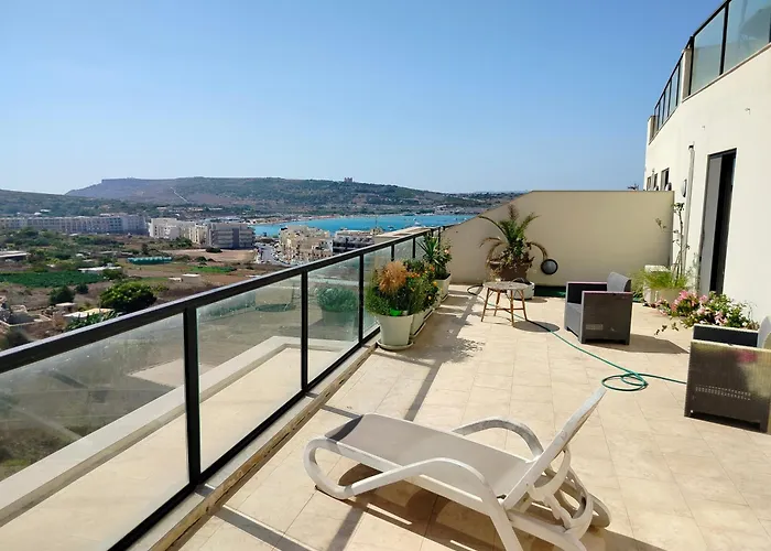 Διαμέρισμα Pink Fairy Paradise Penthouse, 10mins From The